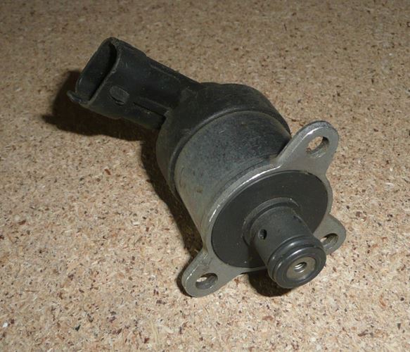 Regulator ciśnienia paliwa Renault Laguna III 2.0 Dci