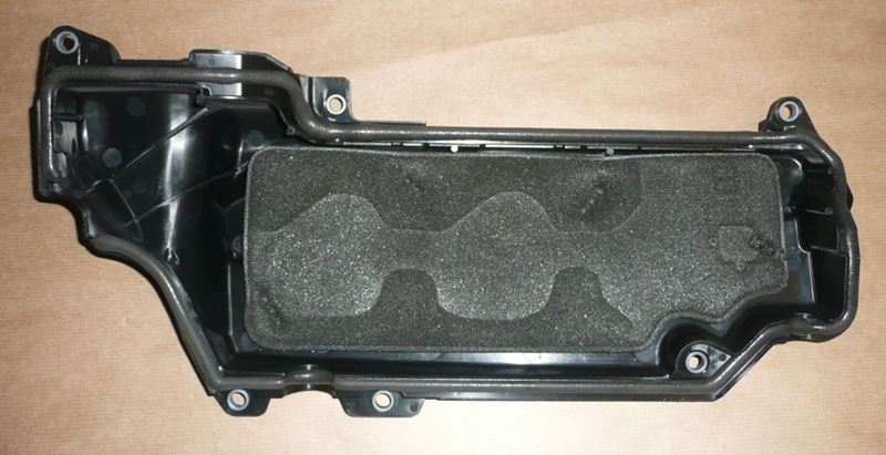 Pokrywa zaworów Renault Megane III 2.0 Dci