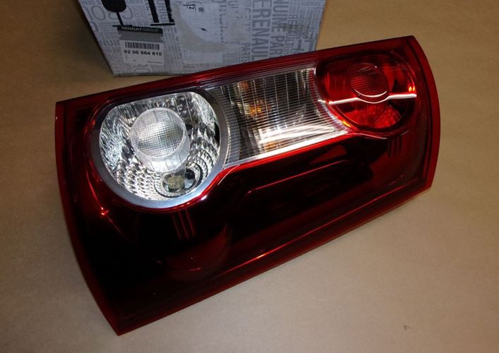 Lampa tylna Dacia Logan I prawa