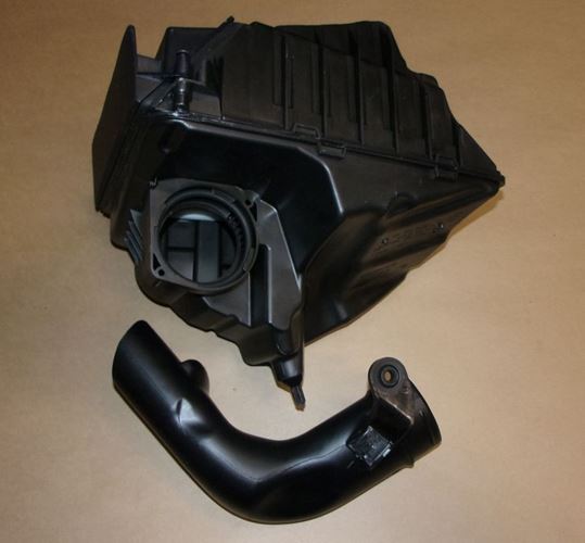 Obudowa filtra powietrza Renault Megane III 2.0 16V