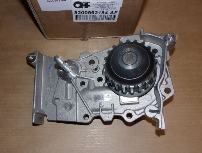 Pompa wody Renault Clio III Laguna II III