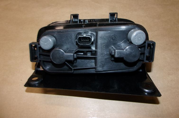Lampa tylna Renault Trafic II prawa dolna