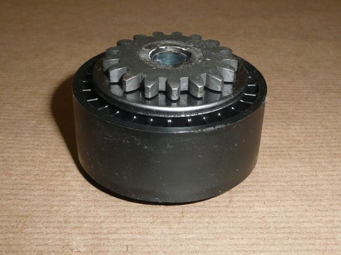 Rolka napinacza paska klinowego Renault Clio Kangoo 1.2
