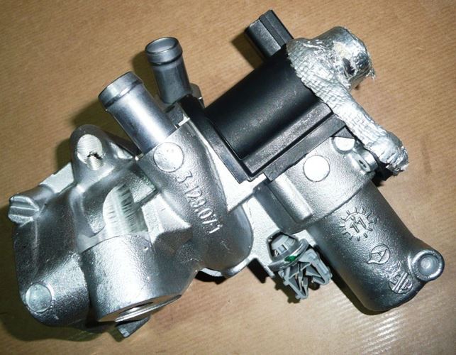 Zawór EGR Renault Laguna III Latitude 3.0 Dci