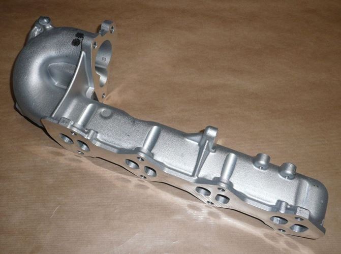 Kolektor ssący Renault Master III 2.3 Dci