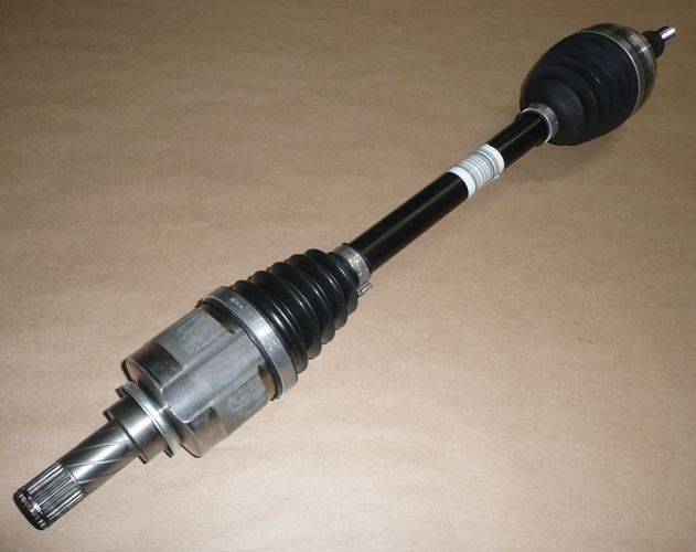 Półoś napędowa Renault Laguna III 2.0 16V 07> lewa