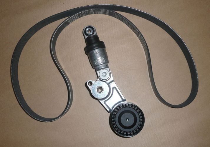 Komplet paska klinowego Renault Trafic III 2.0 Dci