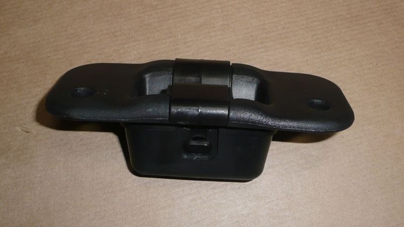 Gniazdo bolca drzwi przesuwnych Renault Master III