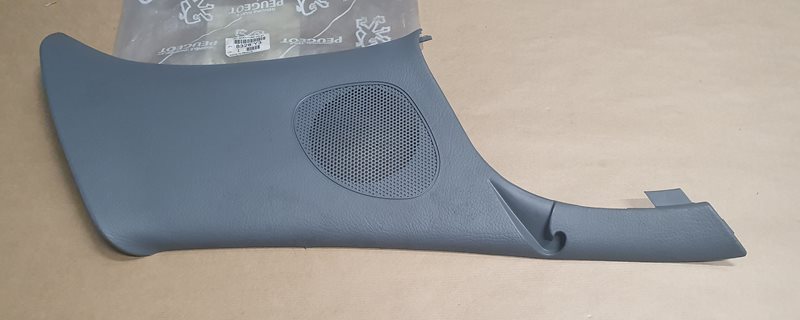 Listwa Słupka Prawa Peugeot 406