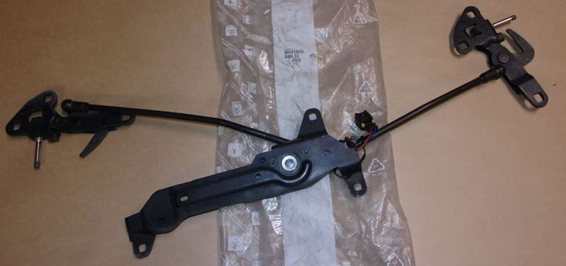 Mechanizm otwierania dachu Peugeot 207 CC