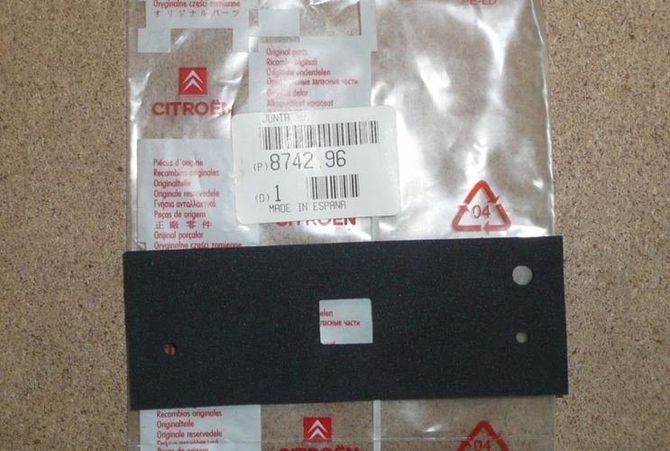 Zaślepka tylnej klapy Citroen Xsara Picasso
