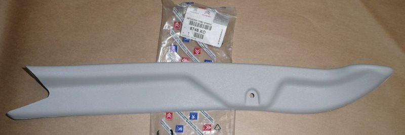 Listwa klapy tylnej Citroen C3