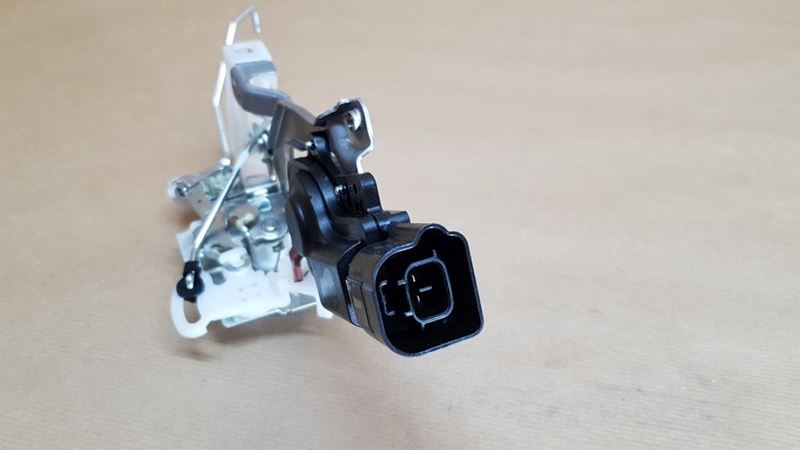 Zamek Drzwi Przód Oryginał Citroen C1