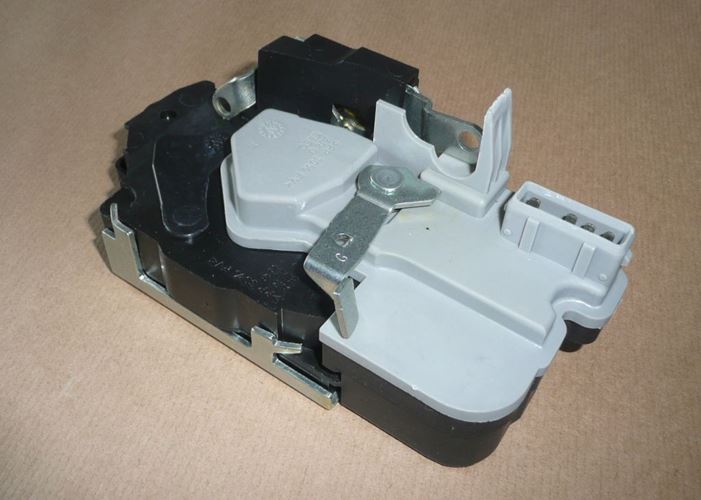 Zamek drzwi Peugeot 206 tył lewy