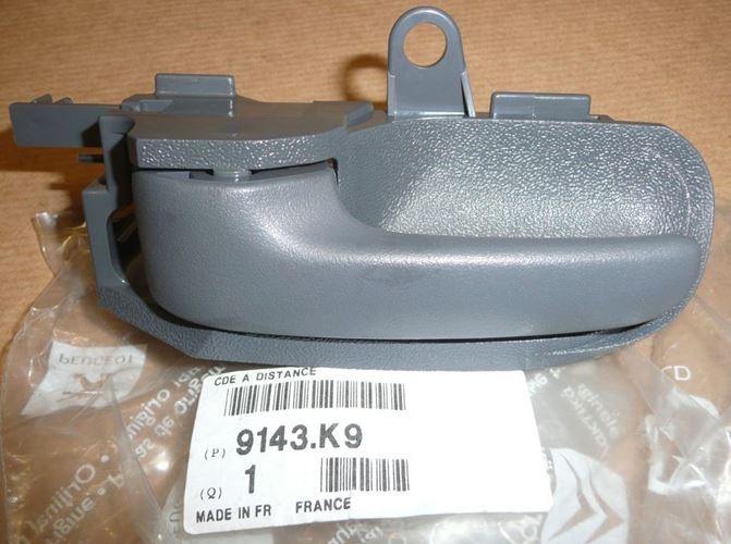 Moduł klamki Citroen C1, Peugeot 107 lewy