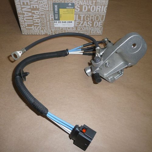 Podgrzewacz wody Renault Clio III