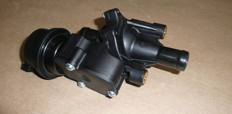 Obudowa termostatu Renault Alaskan Master III