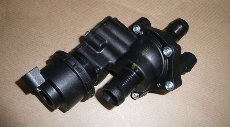 Obudowa termostatu Renault Alaskan Master III