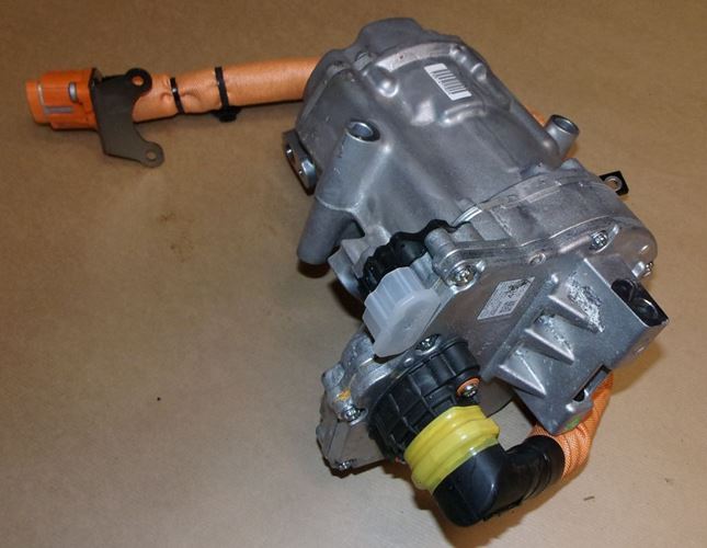 Kompresor sprężarka klimatyzacji Renault Megane IV hybryda