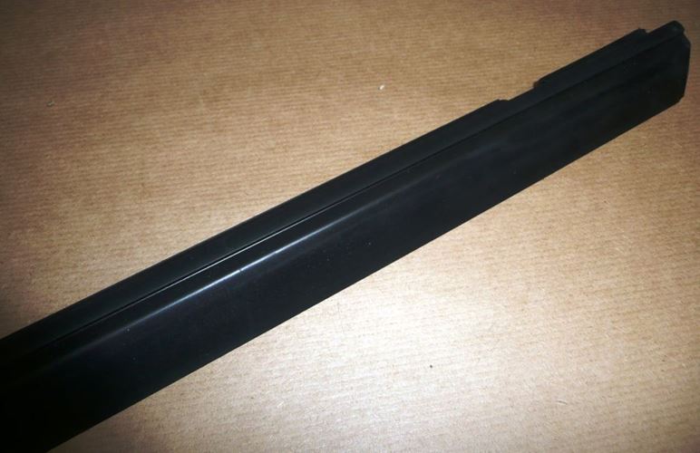 Uszczelka szyby drzwi Citroen C4 przód lewa