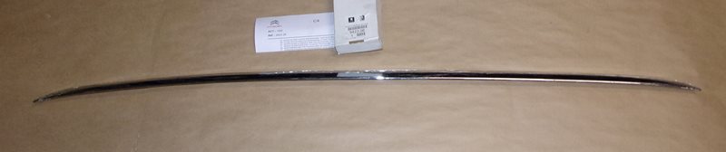 Listwa klapy tylnej Citroen C4