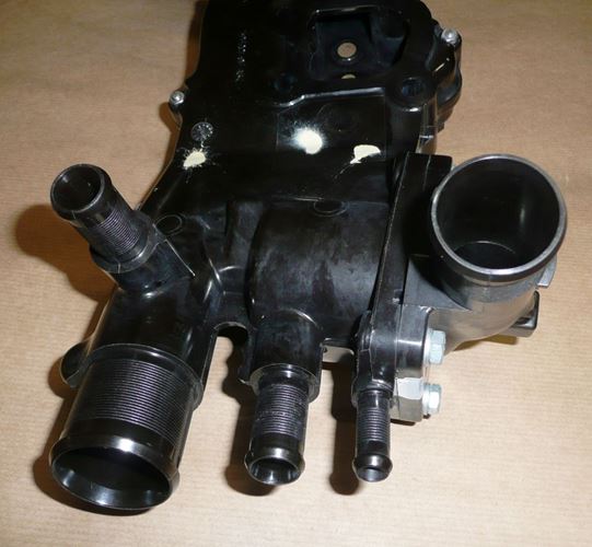 Obudowa termostatu Citroen C4 C5 Peugeot 307 2.0 Hdi