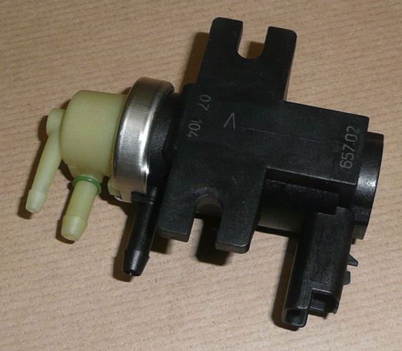 Elektrozawór turbo Citroen C4 Peugeot 307 2.0 Hdi