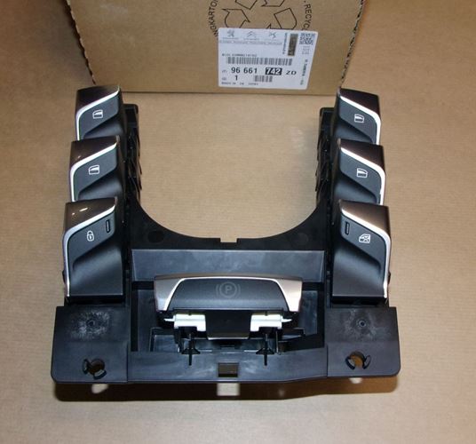 Panel kontrolny Citroen DS5