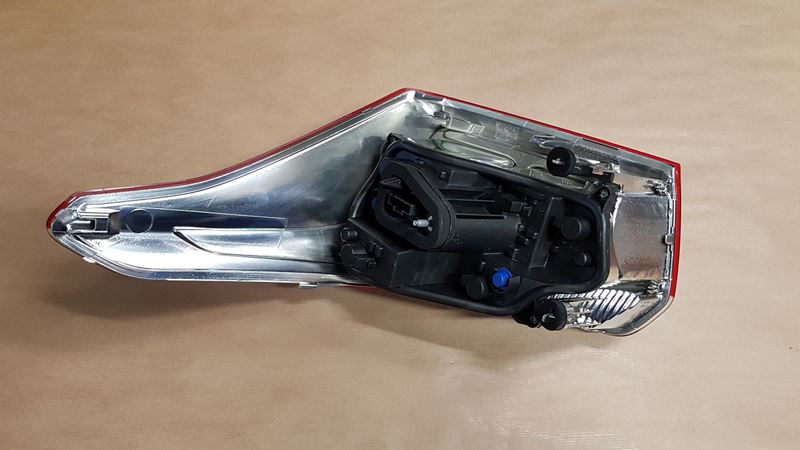 Lampa tylna Citroen C-Elysee lewa