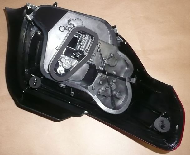 Lampa tylna Citroen DS3 prawa