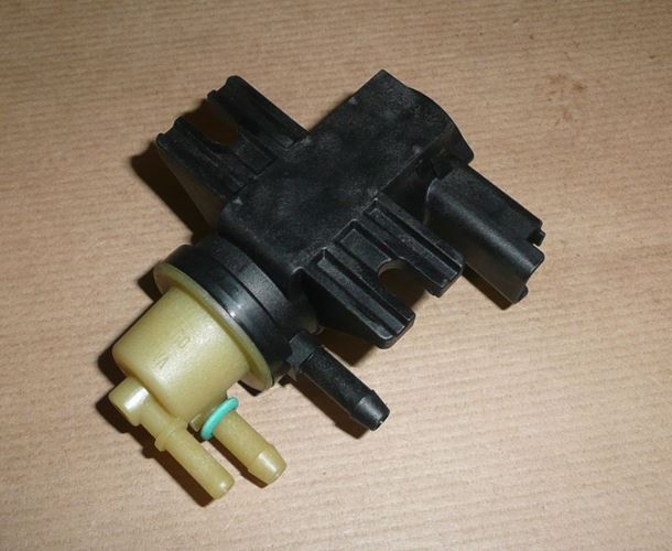 Elektrozawór turbo Citroen C4 Peugeot 208 1.6 Hdi