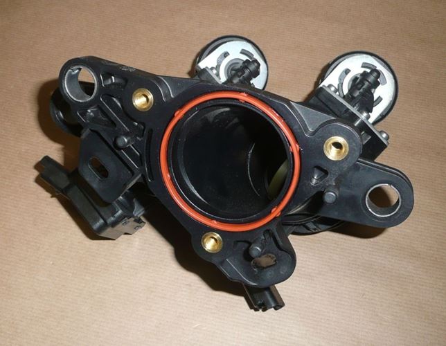 Dozownik powietrza Citroen C5 III Peugeot 308 2.0 HDI