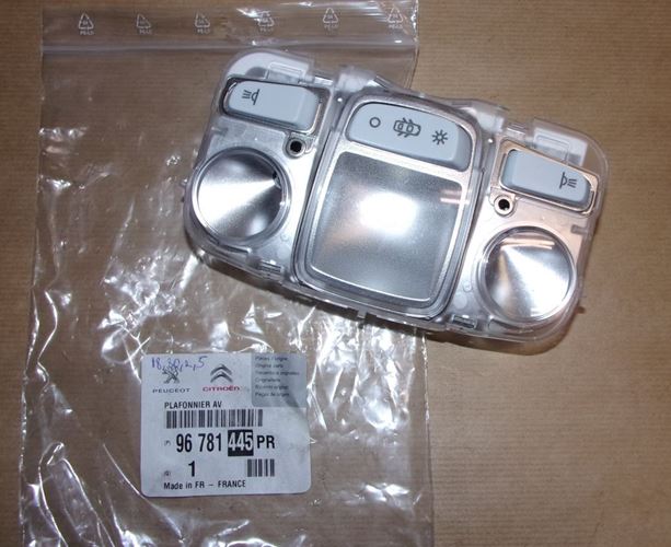 Lampka kabiny Peugeot 2008 II, 3008 II, 5008 II