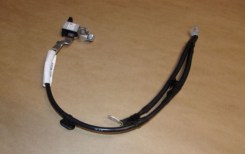 Klema minusowa Peugeot 308 1.6 VTI