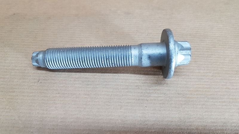 Śruba M14x150
