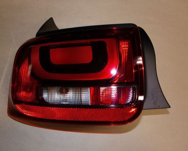 Lampa tylna Citroen C4 Cactus lewa