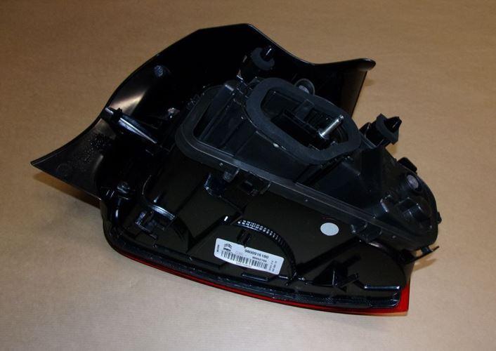 Lampa tylna Citroen C4 Cactus lewa