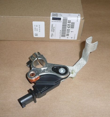 Klema minusowa czujnik Citroen Berlingo III