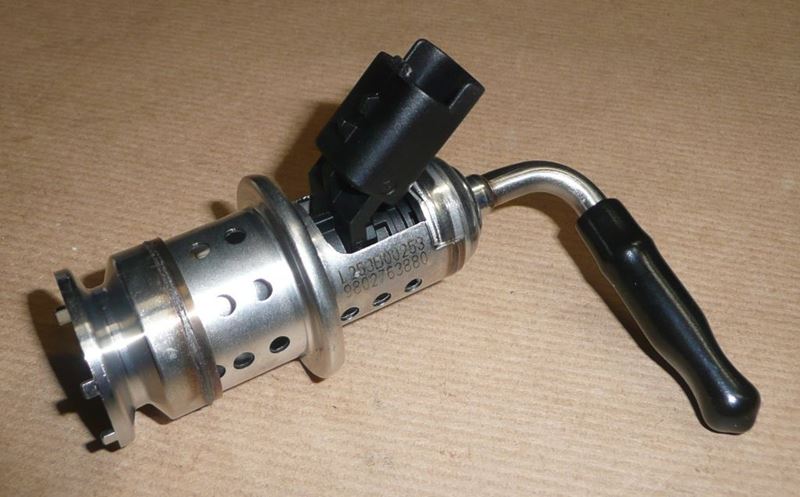 Wtryskiwacz do katalizatora Citroen C3 Citroen C4 Peugeot 208