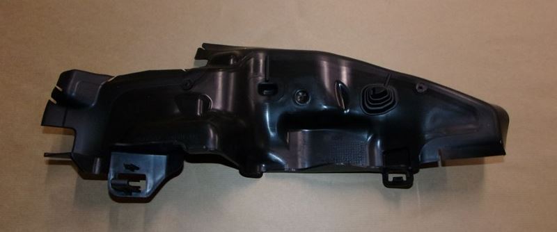 Wlot powietrza Peugeot 208