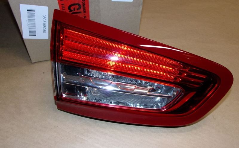 Lampa tylna Citroen DS5 lewa
