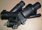 Obudowa termostatu Citroen C4 C5 X7 Peugeot 308 407