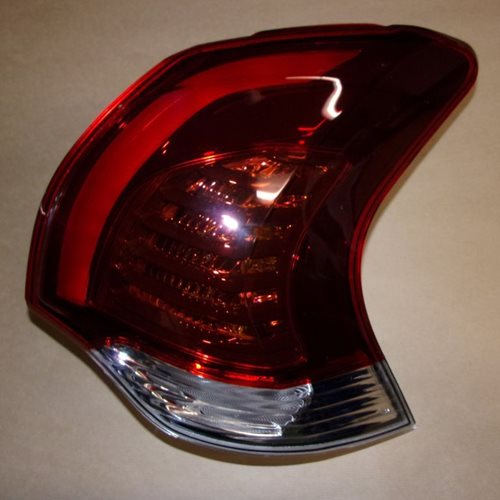 Lampa tylna Peugeot 3008 tył lewa