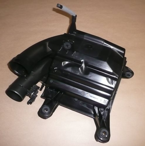Obudowa filtra powietrza Peugeot 5008 2008 1.6 Hdi
