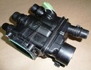 Obudowa termostatu Citroen Berlingo Peugeot 208 308