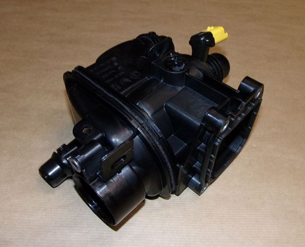 Obudowa termostatu Citroen C3 C4 Peugeot 208 308 2008