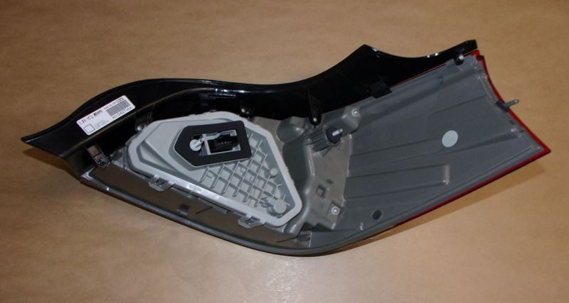 Lampa tylna Peugeot 508 lewa
