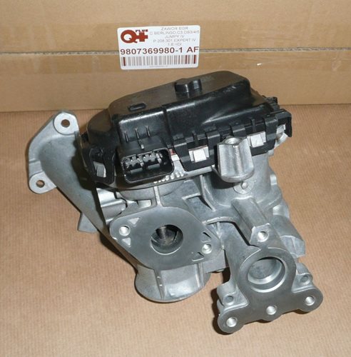 Zawór EGR Citroen Berlingo C3 Peugeot 208 301 1.6 HDi