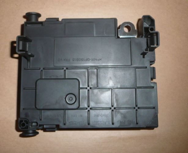 Skrzynka bezpieczników Citroen C4 B7 DS4