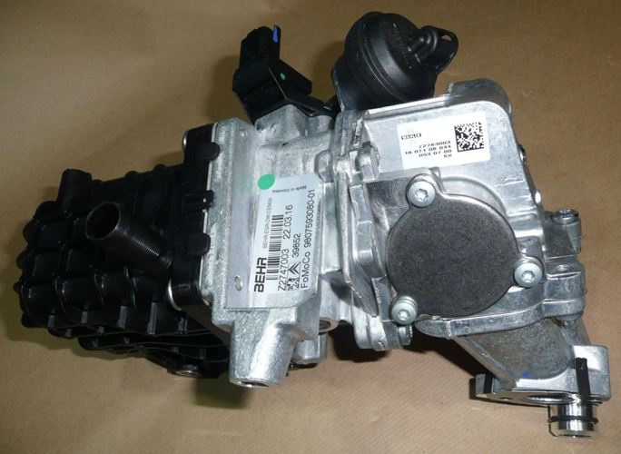 Zawór EGR Citroen C4 C5 Peugeot 308 508 3008 2.0 HDi